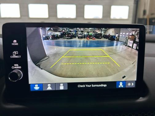 Platinum White Pearl 2026 Honda HR-V AWD Sport