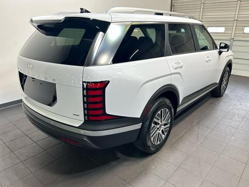 Creamy White Pearl 2026 Hyundai Palisade Hybrid SEL