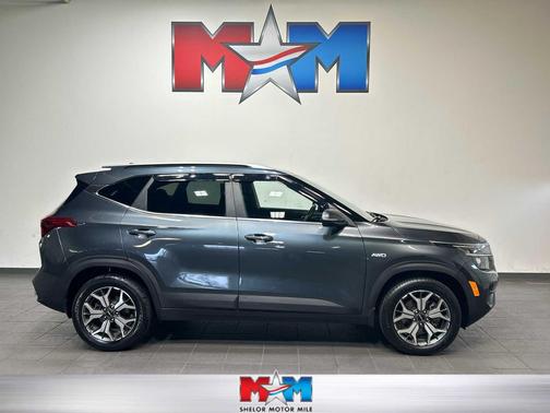 Gravity Gray 2023 Kia Seltos EX