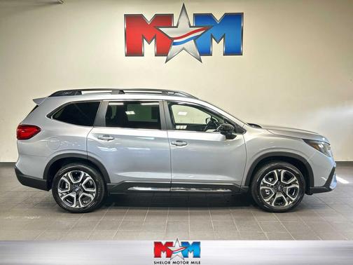 Ice Silver Metallic 2026 Subaru Ascent Limited 7-Passenger