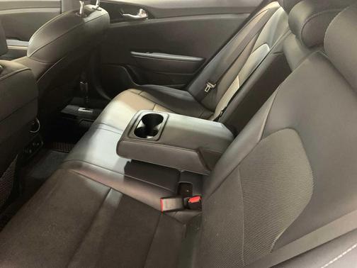 2023 Kia Stinger GT-Line