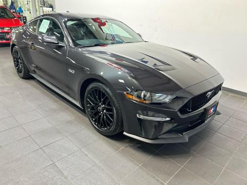 Dark Matter Gray Metallic 2022 Ford Mustang GT Premium