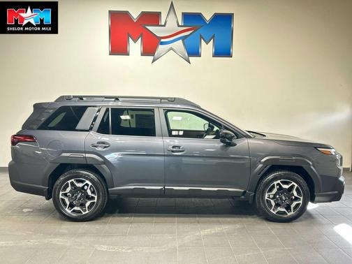 Magnetite Gray Metallic 2026 Subaru Outback Touring