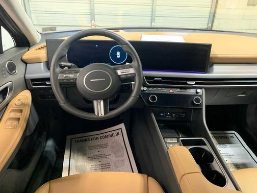 2024 Hyundai SONATA Hybrid Limited