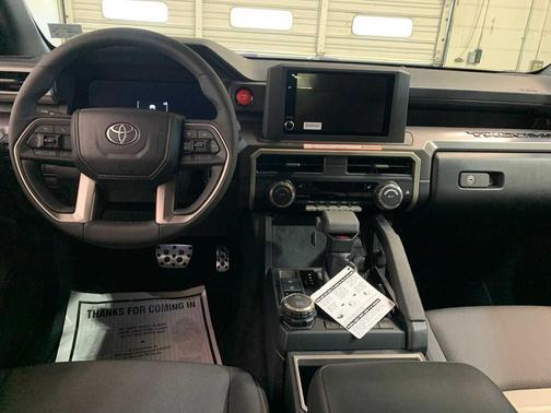 2025 Toyota Tacoma TRD Sport