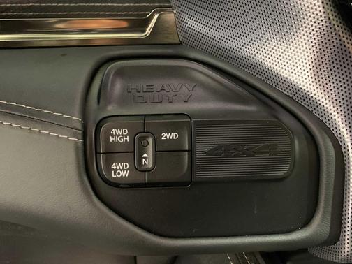 2019 RAM 3500 Limited Crew Cab 4x4 6'4' Box