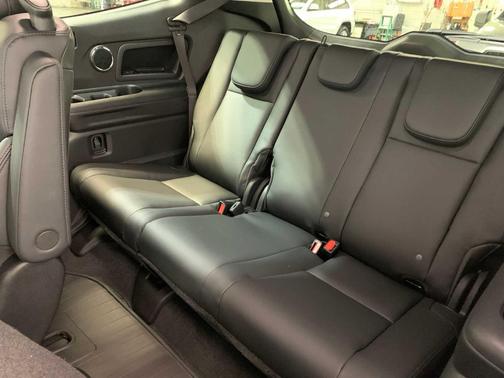 2025 Subaru Ascent Onyx Edition Touring 7-Passenger