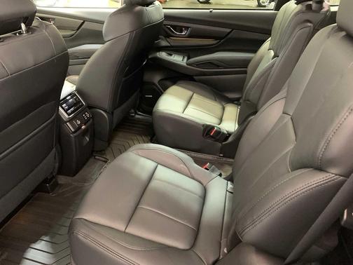 2025 Subaru Ascent Onyx Edition Touring 7-Passenger