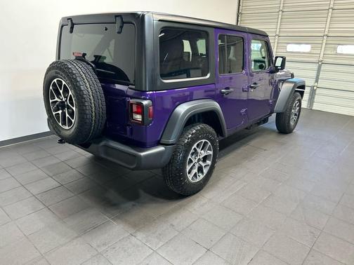 Reign 2026 Jeep Wrangler Sport S