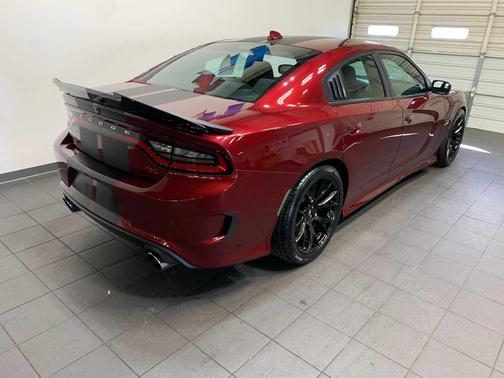 2018 Dodge Charger R/T Scat Pack