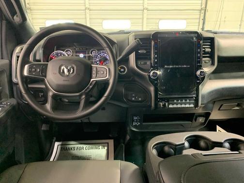 2026 RAM 2500 Tradesman Crew Cab 4x4 6'4' Box