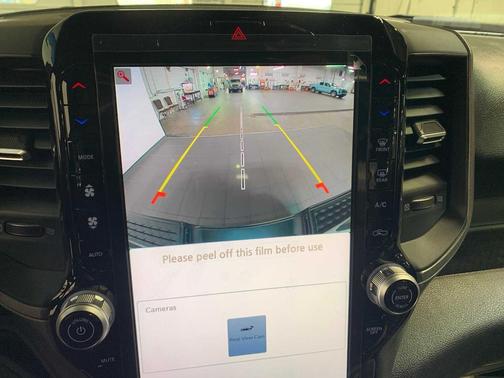 2026 RAM 2500 Tradesman Crew Cab 4x4 6'4' Box