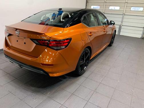 2022 Nissan Sentra SR