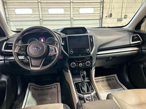 Crystal White Pearl 2019 Subaru Forester Limited