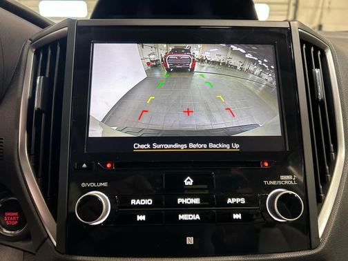 Crystal White Pearl 2019 Subaru Forester Limited