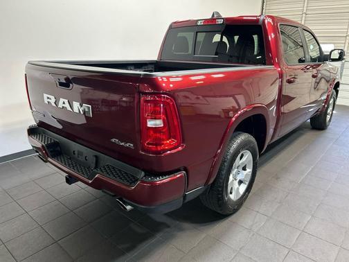 Delmonico Red Pearlcoat 2025 RAM 1500 Big Horn/Lone Star