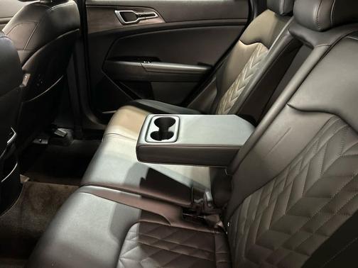 Wolf Gray 2023 Kia Sportage X-Line