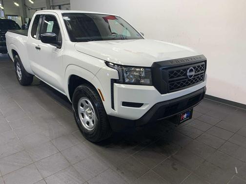 2024 Nissan Frontier S