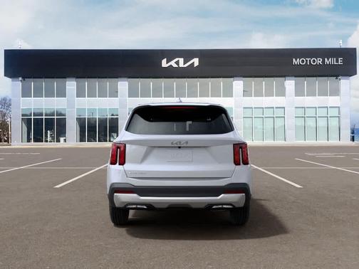 GLACIAL WHITE 2026 Kia Sorento LX