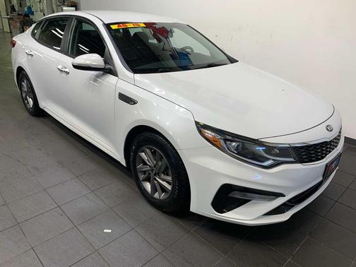 2020 Kia Optima LX