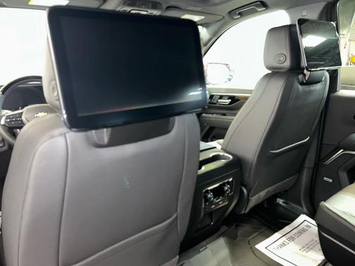 Radiant Red Tintcoat 2026 Chevrolet Tahoe 4WD High Country