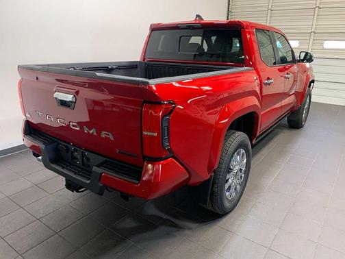 2026 Toyota Tacoma Hybrid Limited