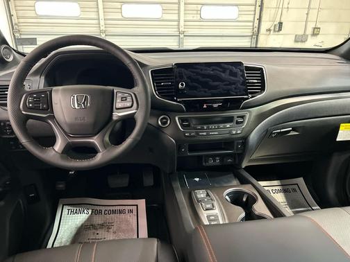 Platinum White Pearl 2026 Honda Ridgeline TrailSport+