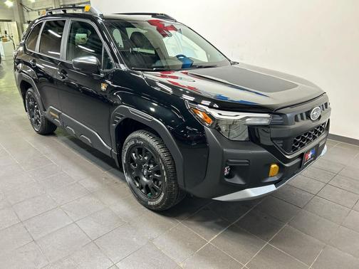 CRYSTAL BLACK 2026 Subaru Forester Wilderness