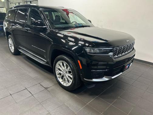 Diamond Black Crystal Pearlcoat 2021 Jeep Grand Cherokee L Summit