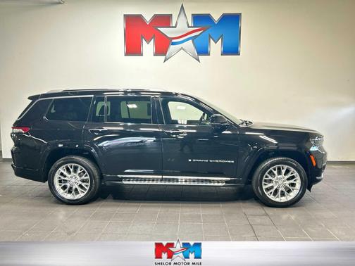 Diamond Black Crystal Pearlcoat 2021 Jeep Grand Cherokee L Summit