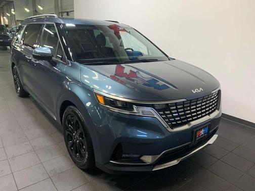 2024 Kia Carnival SX