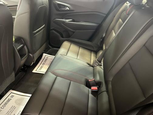 Mosaic Black Metallic 2026 Chevrolet Trax FWD 2RS