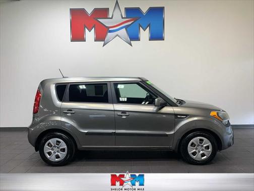 2013 Kia Soul Base