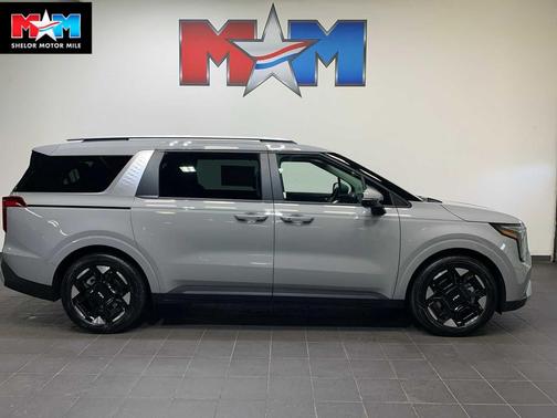 Ceramic Silver 2026 Kia Carnival EX