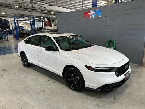 2025 Honda Accord Sport SE 1.5T