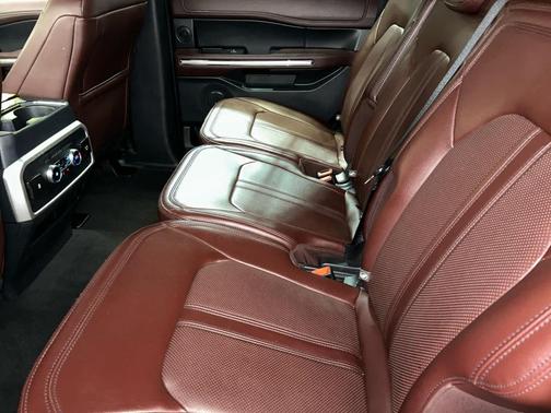 DARK MATTER PC 2024 Ford Expedition Limited