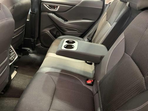 Magnetite Gray Metallic 2024 Subaru Forester Premium