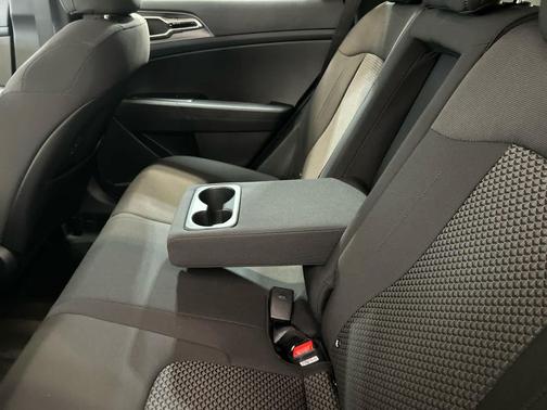 Heritage Blue 2027 Kia Sportage SX Turbo