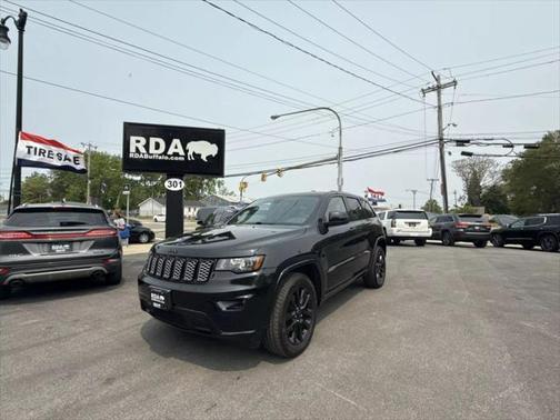 2018 Jeep Grand Cherokee Altitude