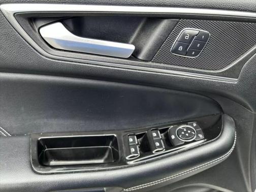 2016 Ford Edge Sport