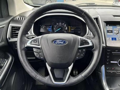2016 Ford Edge Sport