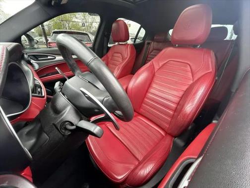2018 Alfa Romeo Stelvio Ti Sport