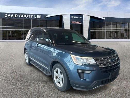 Blue Metallic 2018 Ford Explorer XLT