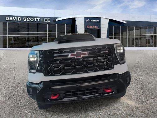 2024 Chevrolet Silverado 2500 4WD Crew Cab Standard Bed ZR2