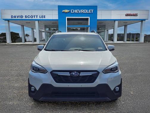 Crystal White Pearl 2023 Subaru Crosstrek Limited