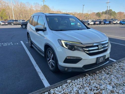 2017 Honda Pilot Touring