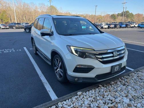 2017 Honda Pilot Touring
