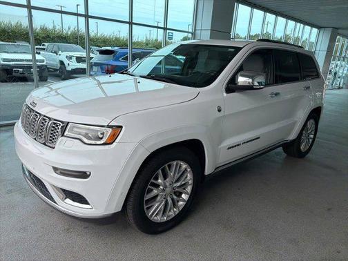 2018 Jeep Grand Cherokee Summit