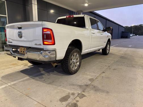 2020 RAM 2500 Big Horn Crew Cab 4X4 6'4' Box
