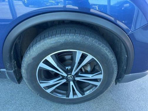 Caspian Blue 2017 Nissan Rogue SL
